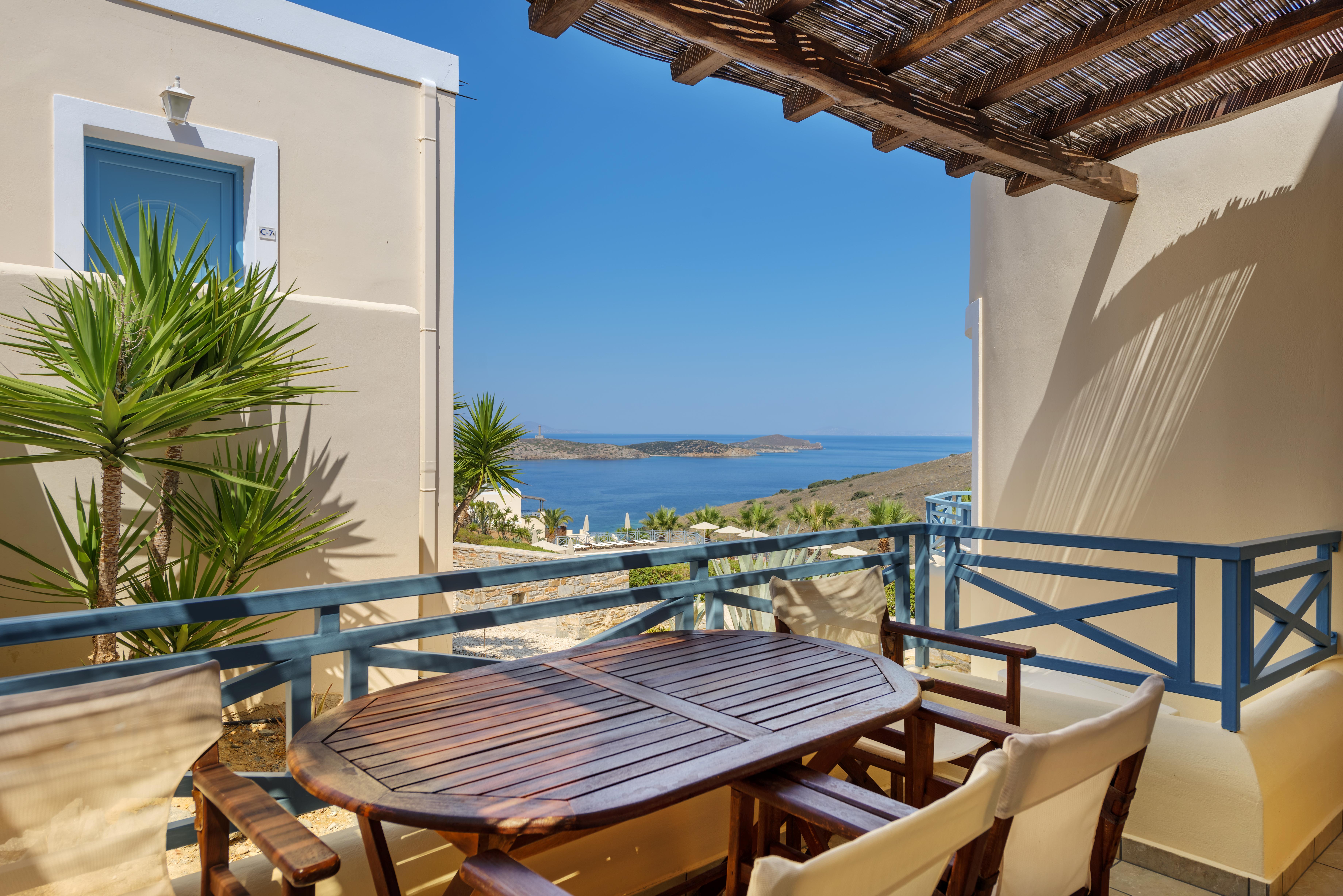 Sunrise Beach Suites Azolimnos Eksteriør billede